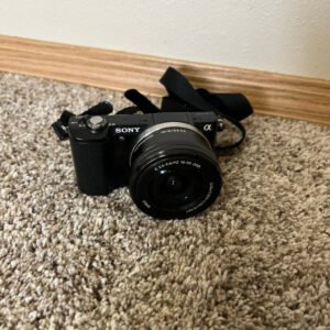 Sony A5000 With 16 50Mm Lens Lu vN