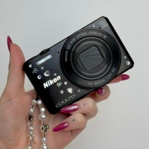Nikon Coolpix S7000 Digital Camera Bundle Jh Ir