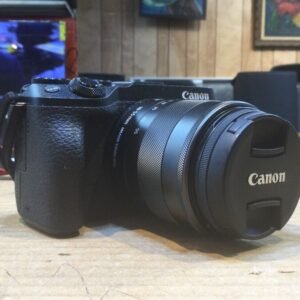 CANON EOS M6 MARK II with 18-55mm lens (CCP000457)